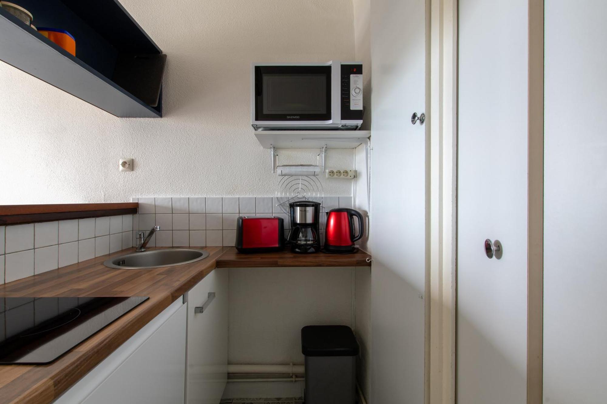 Spacieux Cabine-parking Gratuit-clim-proche Centre & Mer-vue Port Lgm Appartement *
