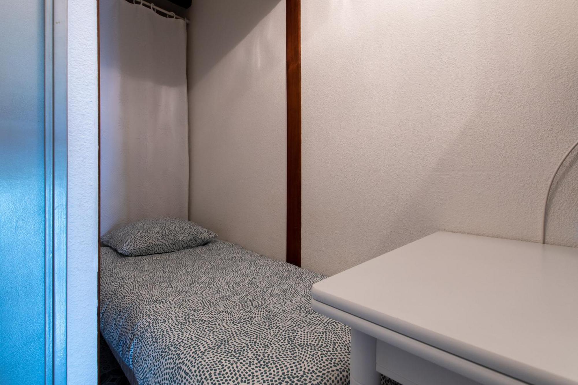 Spacieux Cabine-parking Gratuit-clim-proche Centre & Mer-vue Port Lgm Appartement *